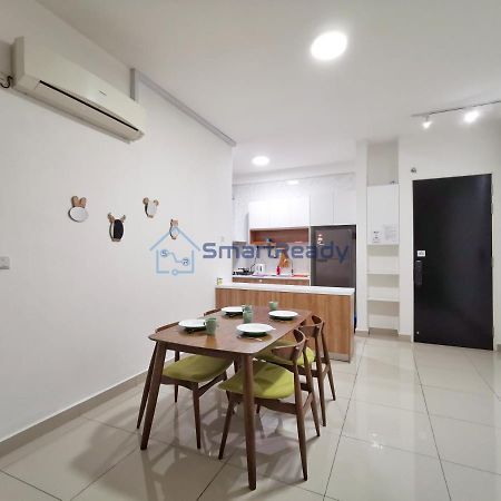 ג'והור בהרו Twin Galaxy Suites By Sr Home מראה חיצוני תמונה