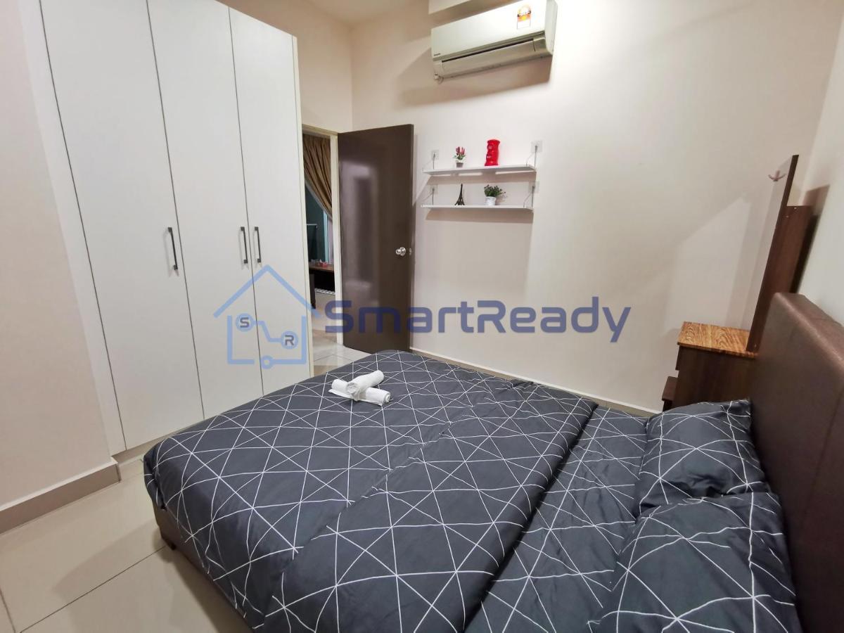 ג'והור בהרו Twin Galaxy Suites By Sr Home מראה חיצוני תמונה