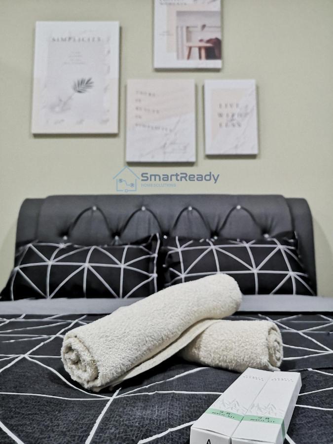 ג'והור בהרו Twin Galaxy Suites By Sr Home מראה חיצוני תמונה